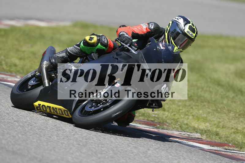 /43 08.08.2025 Discover the Bike ADR/Race 3 rot/404